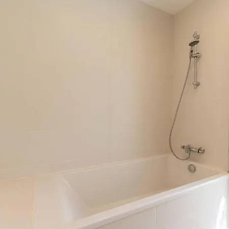 Nyaraló Pitagoras By Interhome