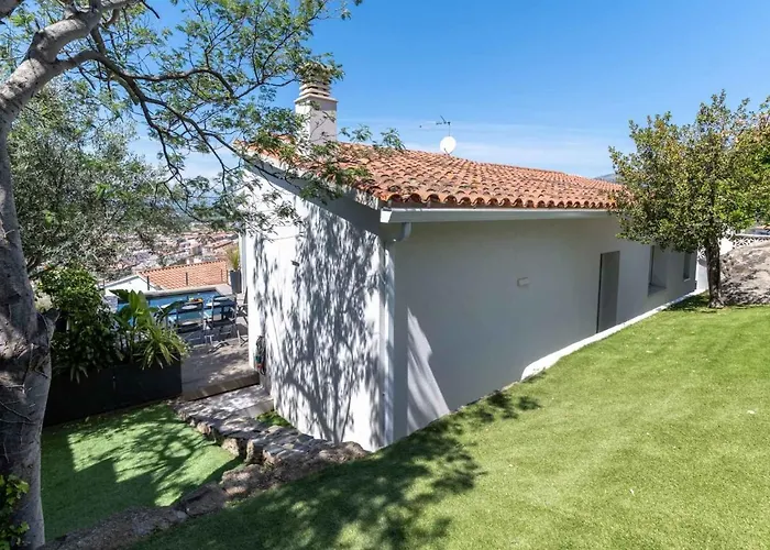 Pitagoras By Interhome بيت للعطل روساس
